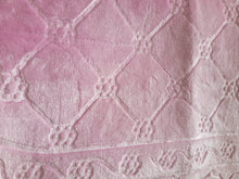 Charger l'image dans la galerie, Tapis rose