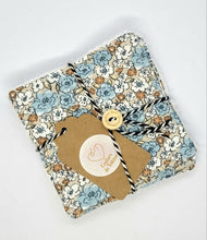 Charger l'image dans la galerie, lingettes démaquillantes fleuries bleues